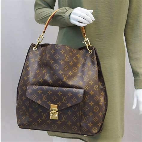 louis vuitton monogram empreinte metis bag|louis vuitton metis hobo bag.